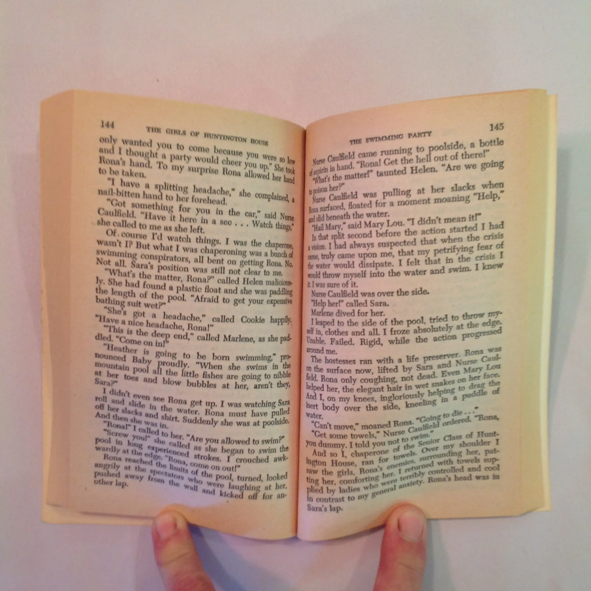 Vintage 1981 Mass Market Paperback The Girls of Huntington House Blossom Elfman Teen Pregnancy